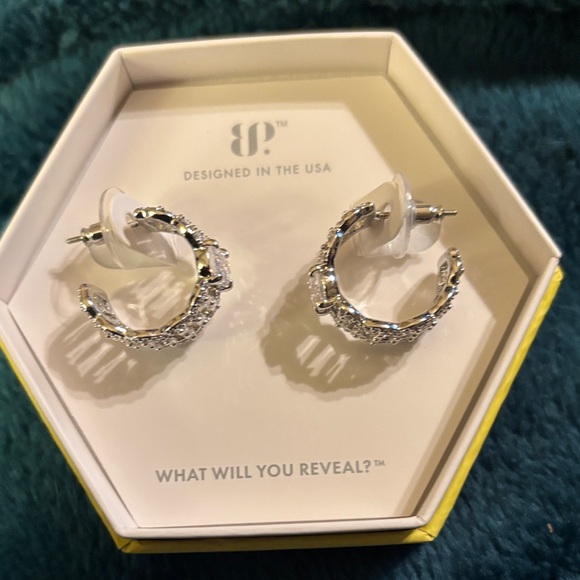 Song Made Solid Silver Hoop Earrings - Picture 2 of 3